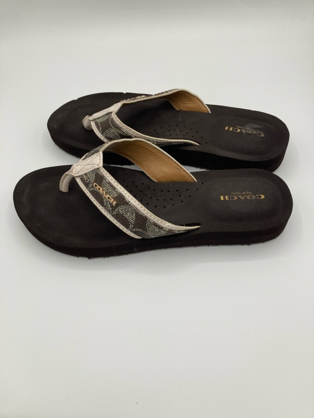 Coach Judy Signature Logo Women's Flip Flops, Brown Leather, Size 8B - Picture 3 of 8